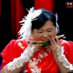 娱乐吃瓜君贾玲,娱乐吃瓜界的“瓜王”,揭秘娱乐圈幕后故事