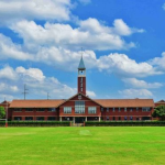 北京德威国际学校入学条件,外籍身份、学术测试与选拔标准